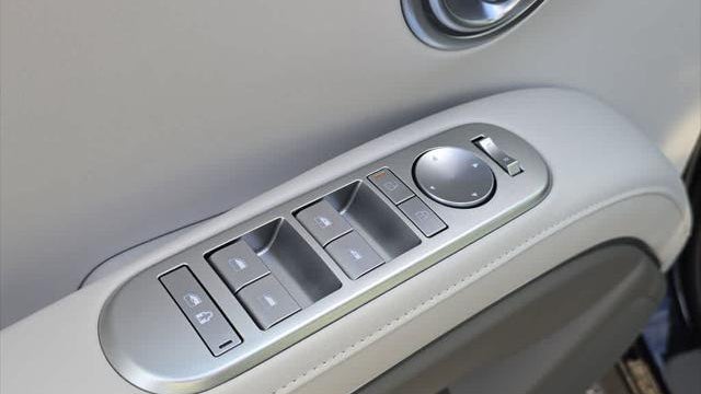 2026 Hyundai PALISADE SE