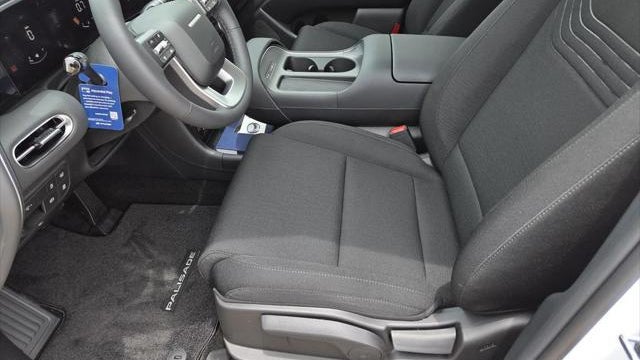 2026 Hyundai PALISADE SE