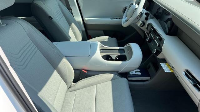 2026 Hyundai PALISADE SE