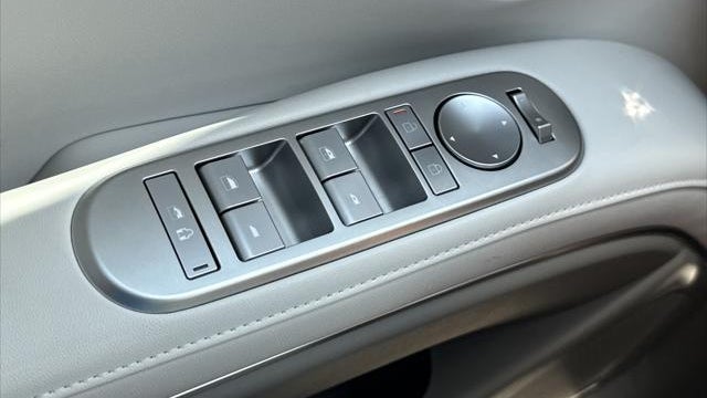 2026 Hyundai PALISADE SE