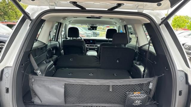 2026 Hyundai PALISADE SE