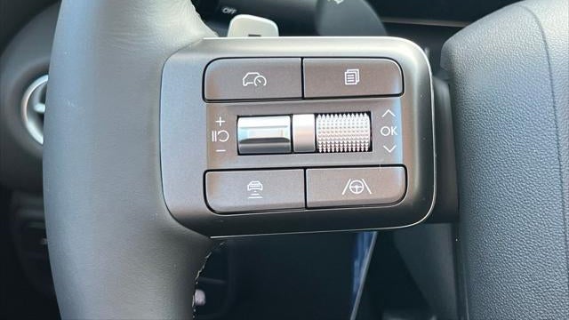 2026 Hyundai PALISADE SE