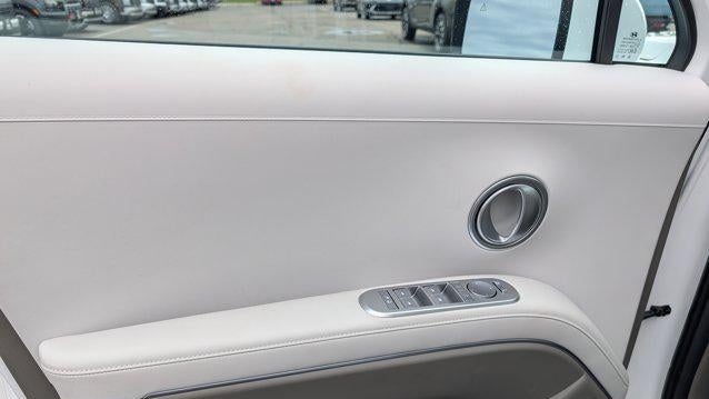 2026 Hyundai PALISADE SE