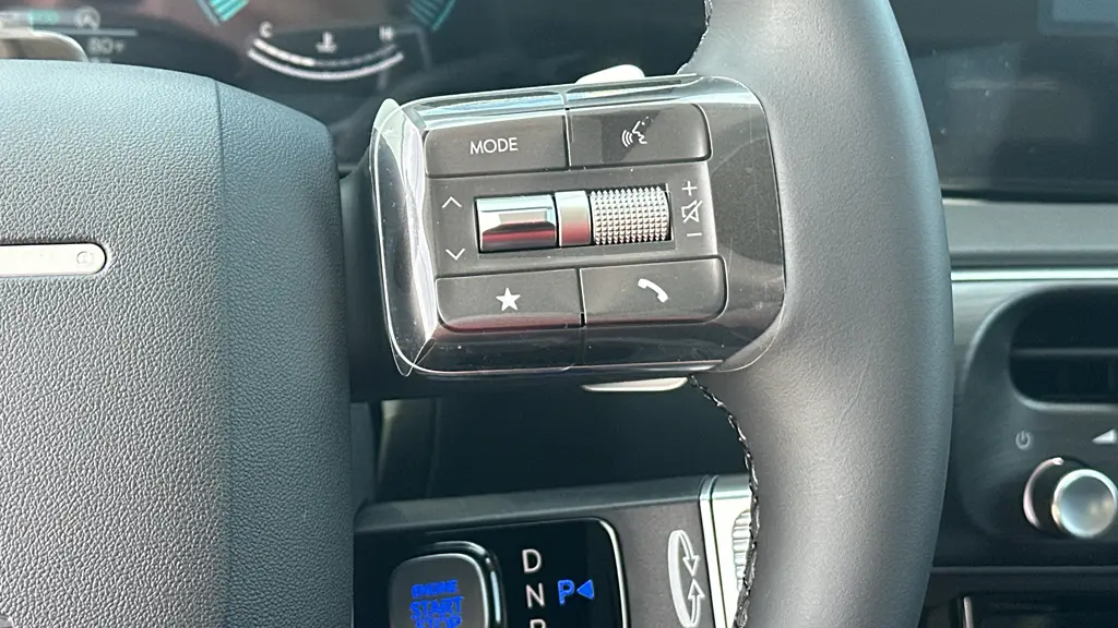2026 Hyundai PALISADE SE