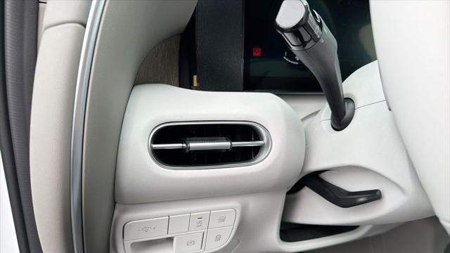2026 Hyundai PALISADE SE