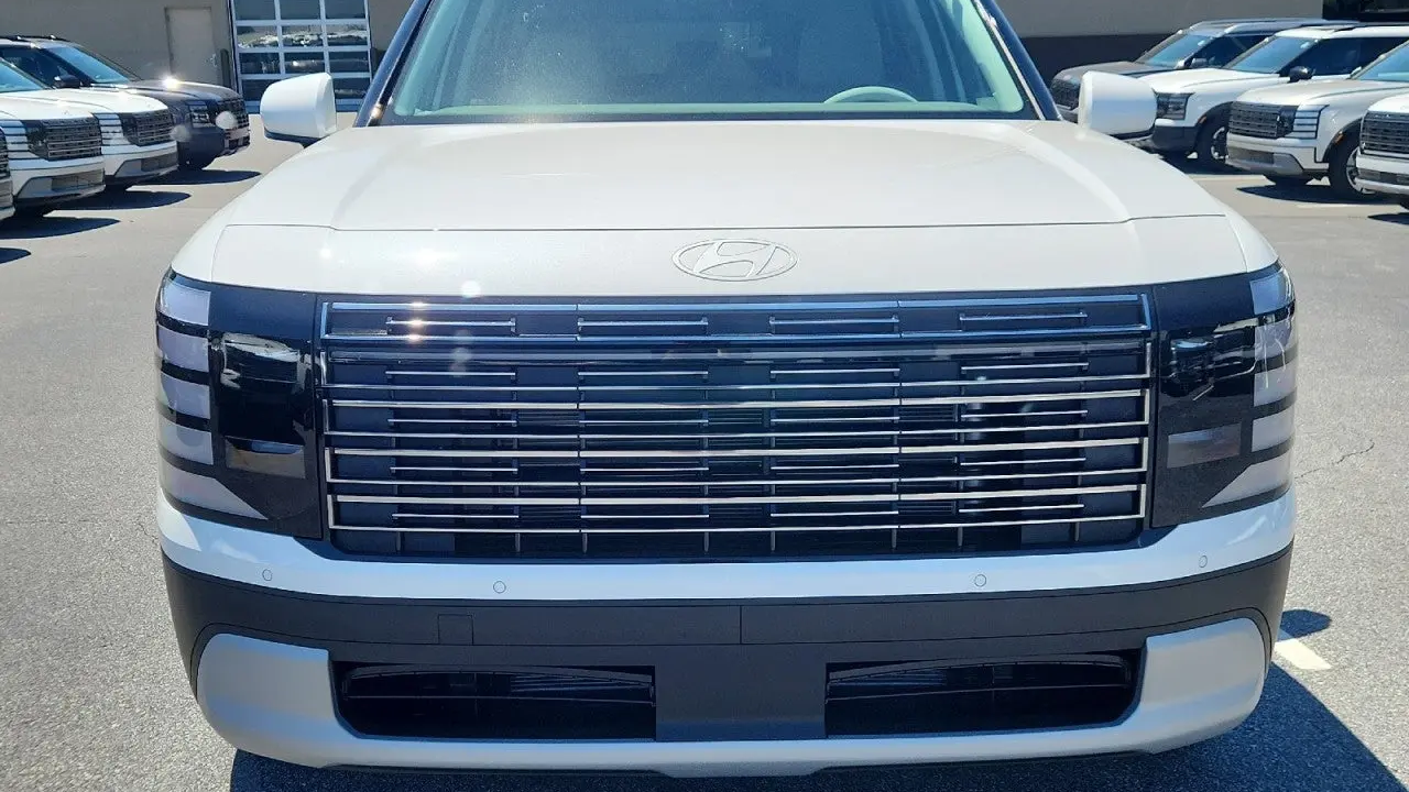 2026 Hyundai PALISADE SE