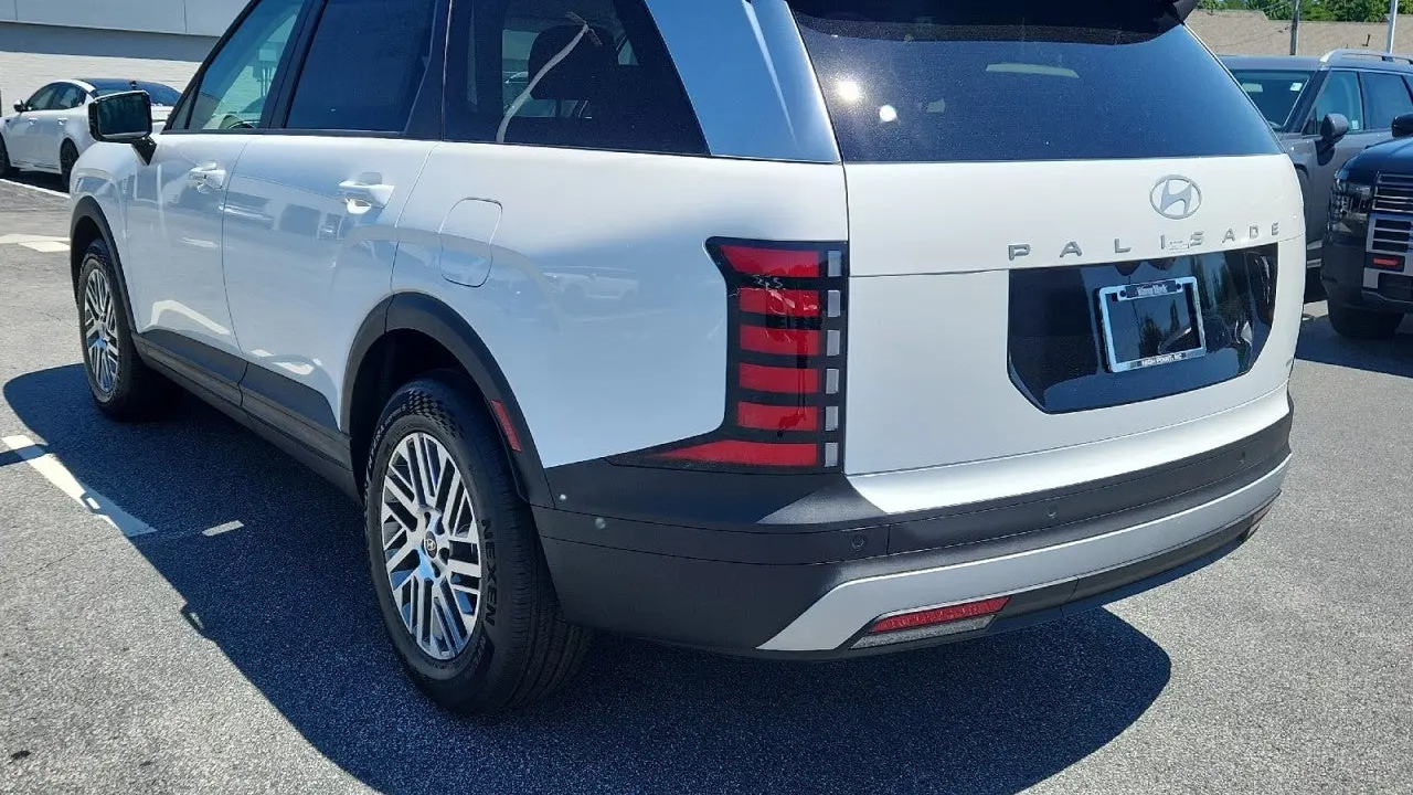 2026 Hyundai PALISADE SE