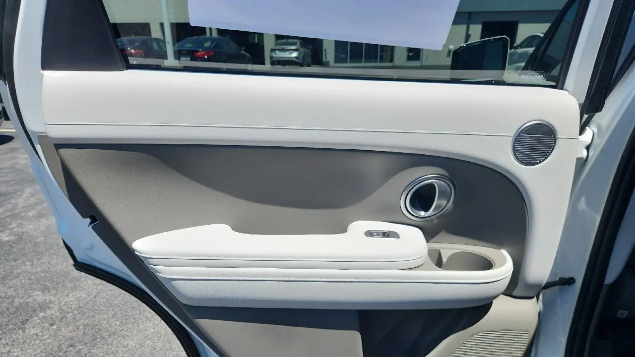 2026 Hyundai PALISADE SE