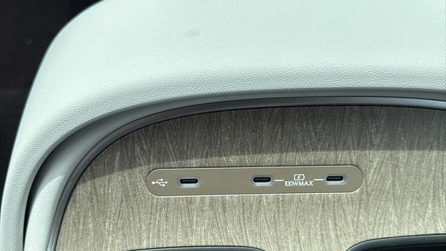 2026 Hyundai PALISADE SE