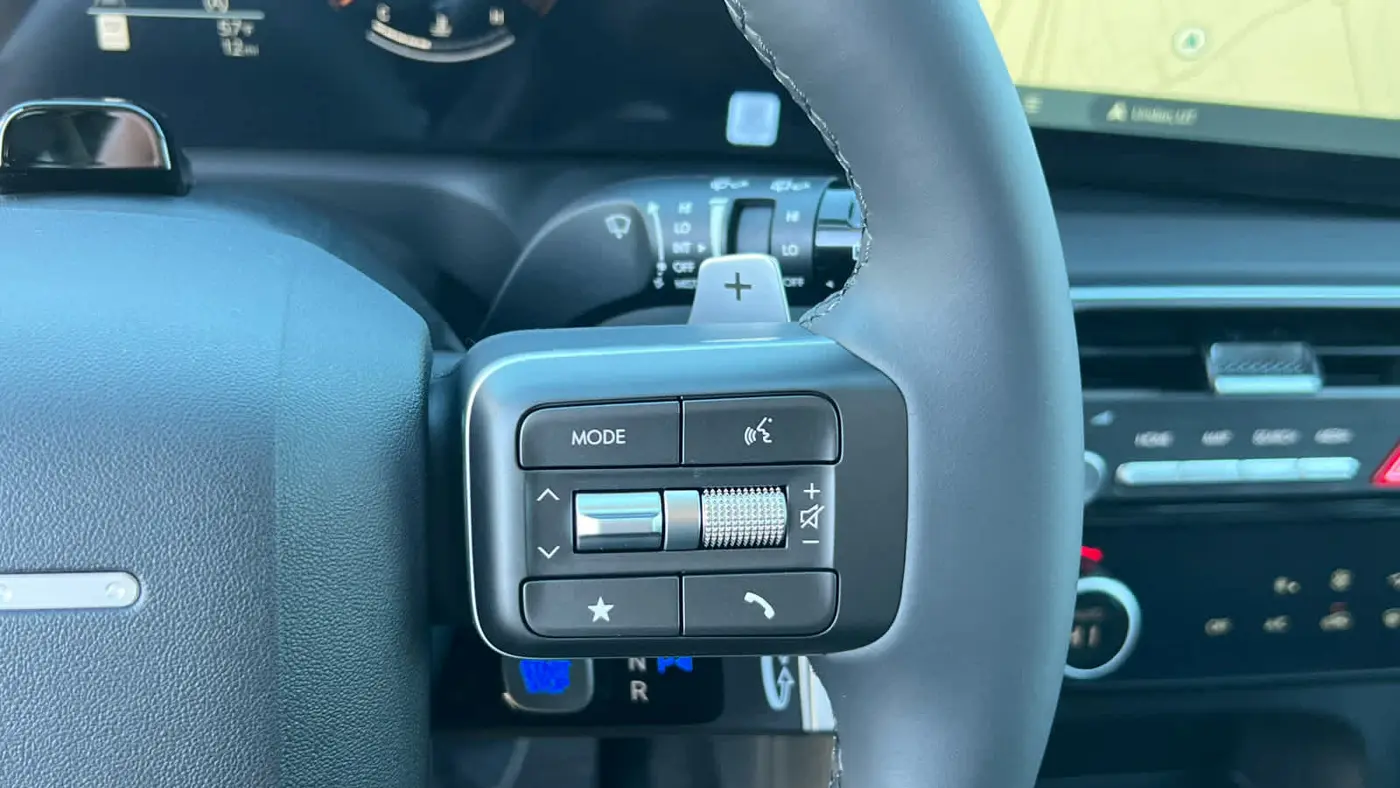 2026 Hyundai PALISADE SE