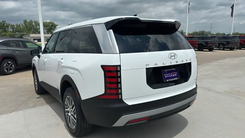 2026 Hyundai PALISADE SE