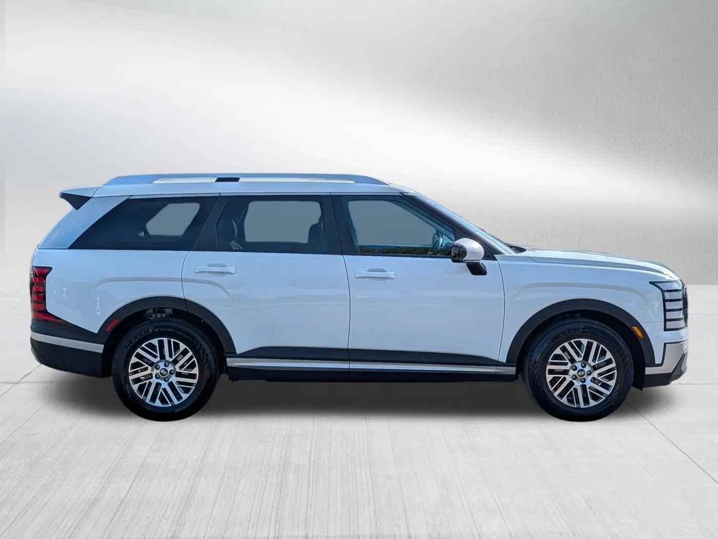 2026 Hyundai Palisade - $42,350