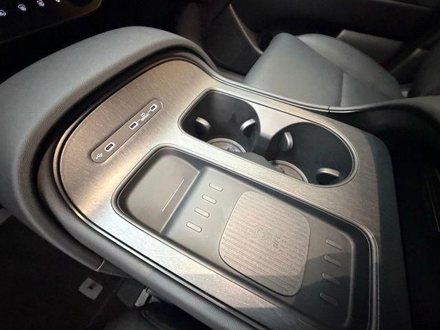 2026 Hyundai Palisade - $52,670