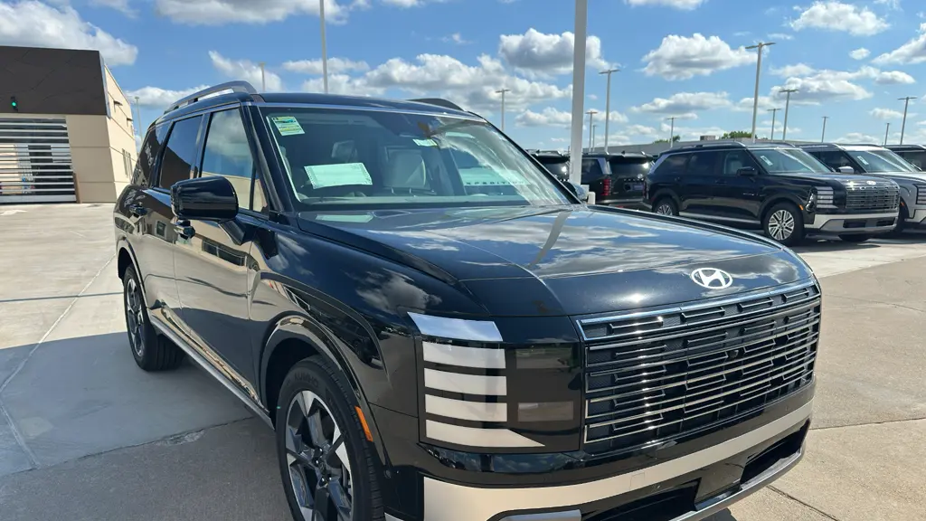 Preowned 2026 Hyundai PALISADE Limited for Sale