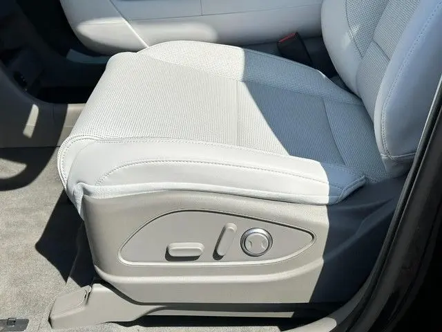 2026 Hyundai Palisade - $38,877