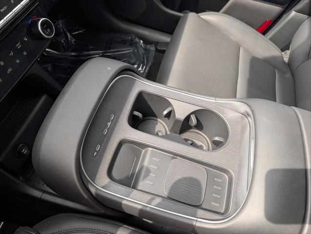 2026 Hyundai Palisade - $40,000