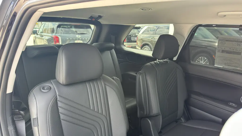 2026 Hyundai PALISADE SEL