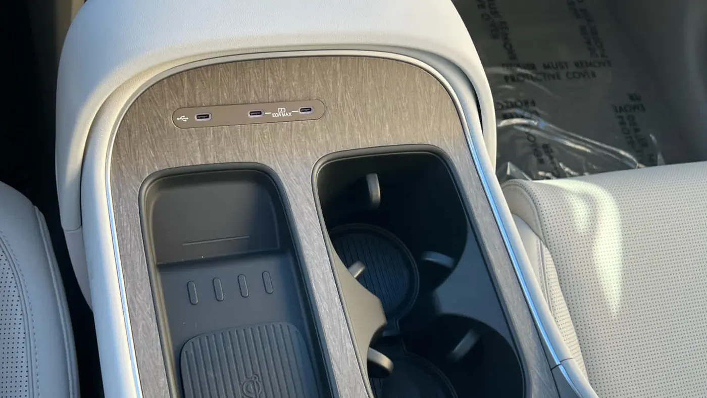 2026 Hyundai PALISADE SEL