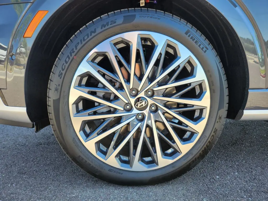 2027 Hyundai Palisade - $62,475