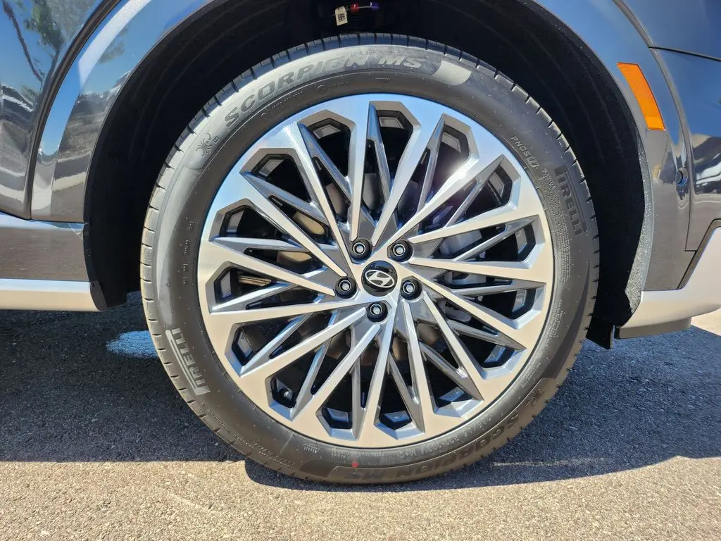 2027 Hyundai Palisade - $62,475