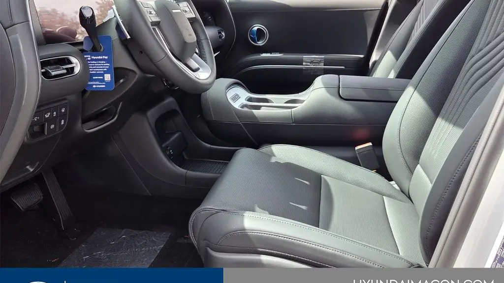 2026 Hyundai PALISADE SEL Premium