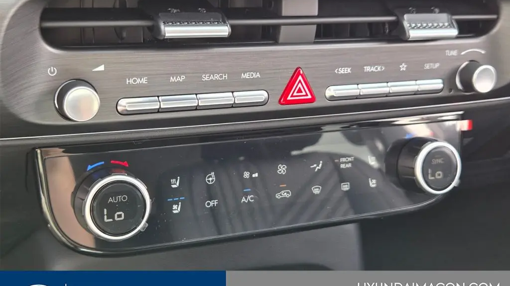 2026 Hyundai PALISADE SEL Premium