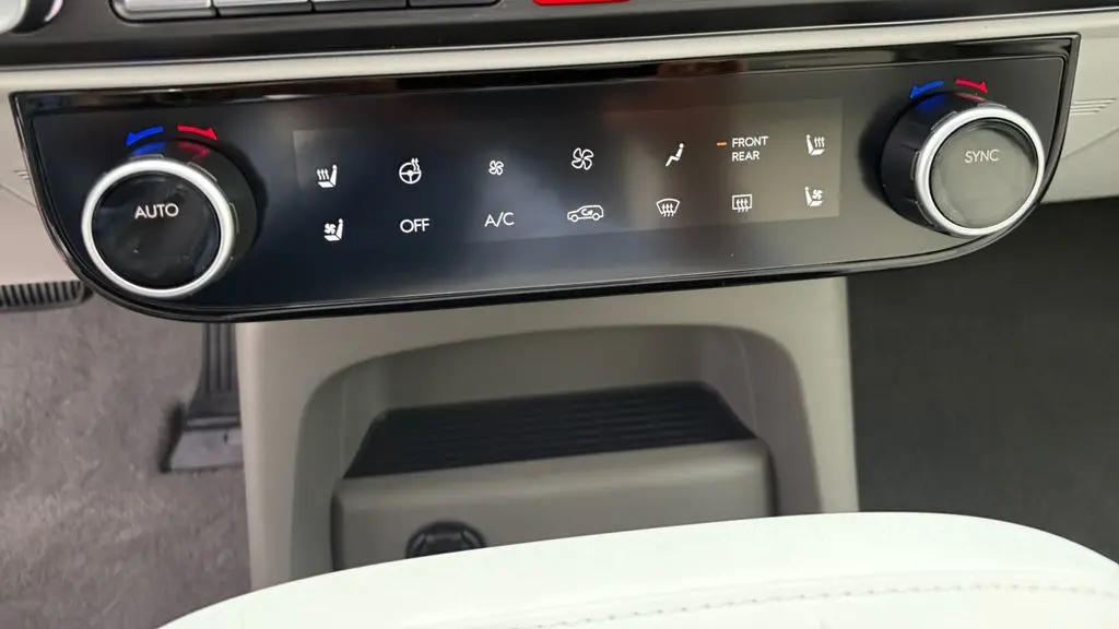 2026 Hyundai PALISADE SEL Premium