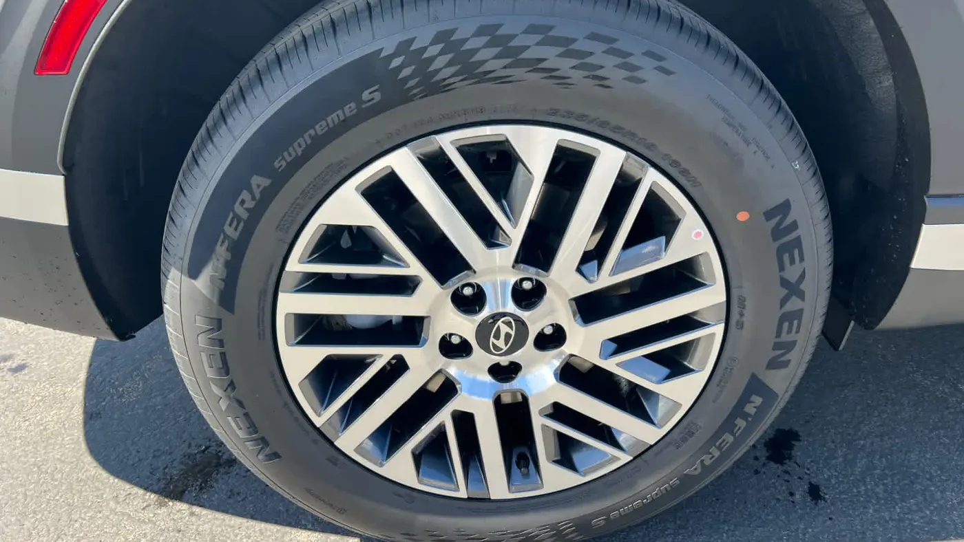2026 Hyundai PALISADE SEL Premium