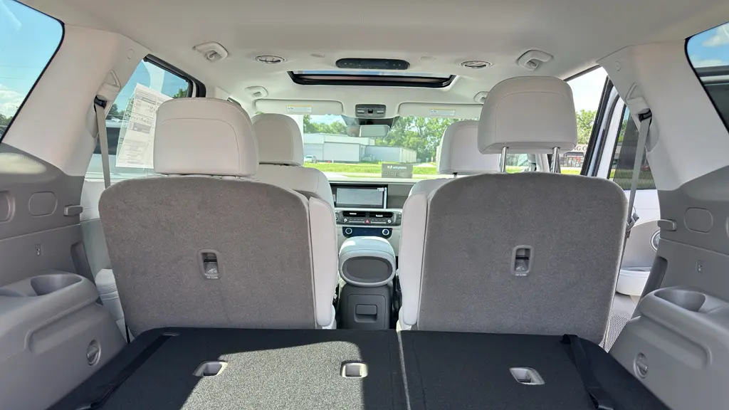 2026 Hyundai PALISADE SEL Premium