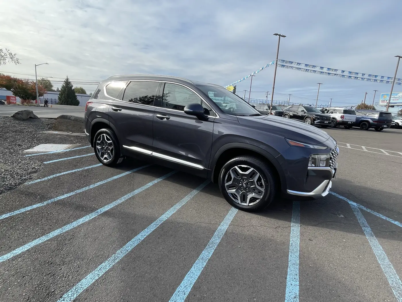 2022 Hyundai Santa Fe - $23,844