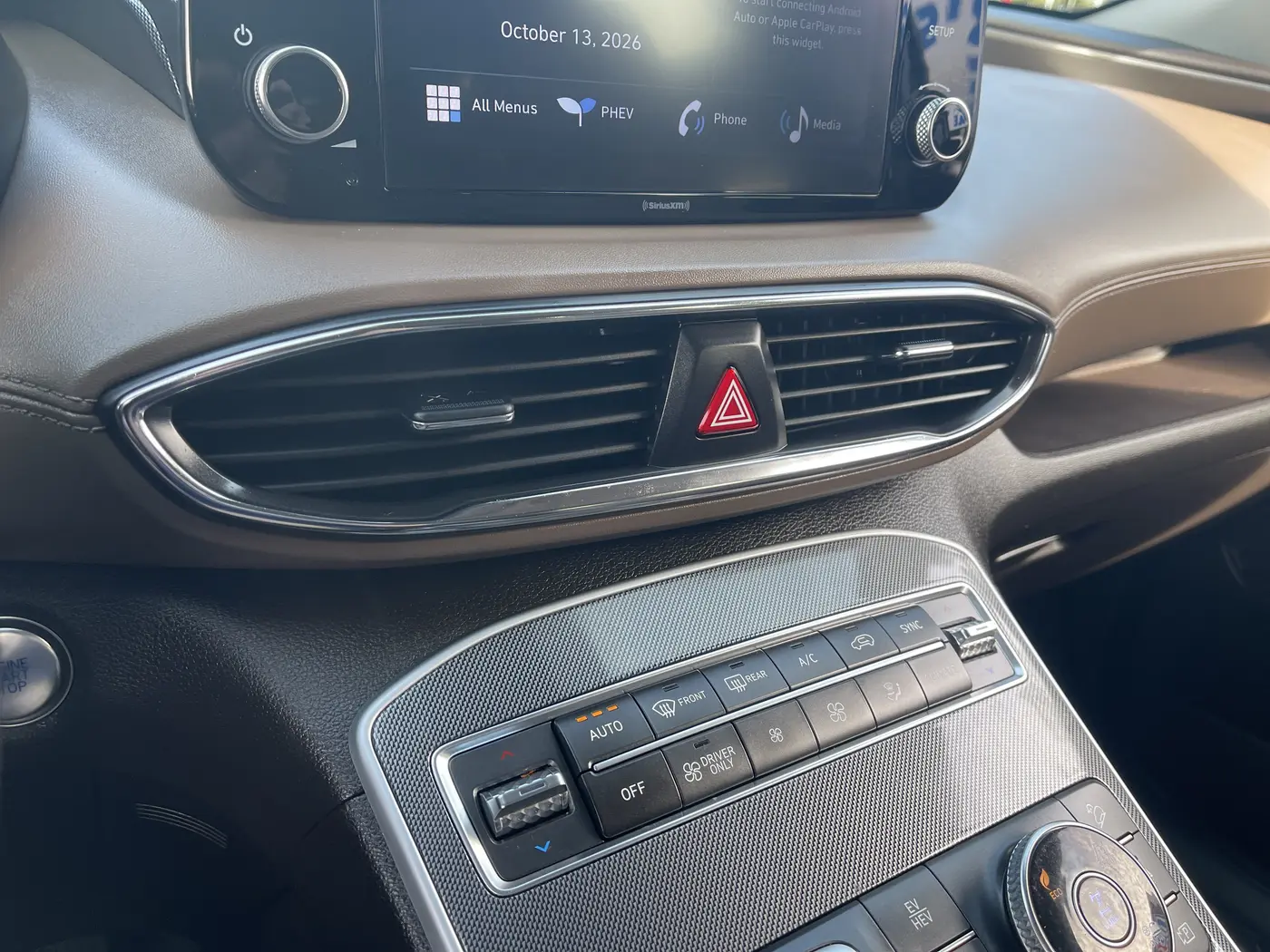 2022 Hyundai Santa Fe - $23,844
