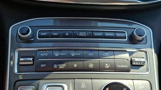 2023 Hyundai SANTA FE Plug-In Hybrid SEL Convenience