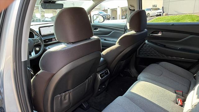 2023 Hyundai Santa Fe - $27,499