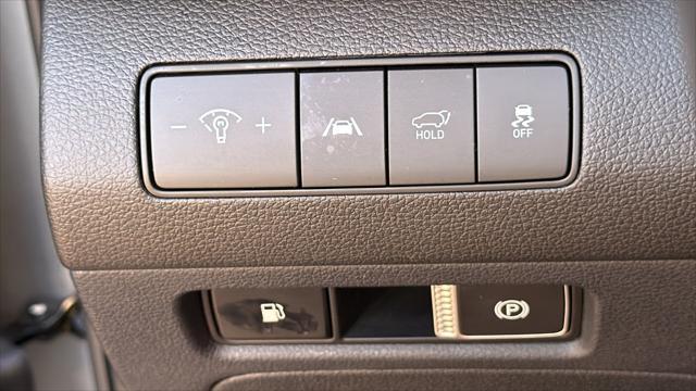 2023 Hyundai Santa Fe - $27,499