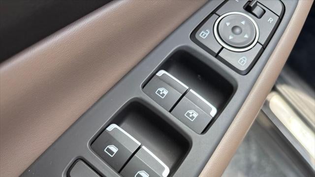 2023 Hyundai SANTA FE Plug-In Hybrid Limited