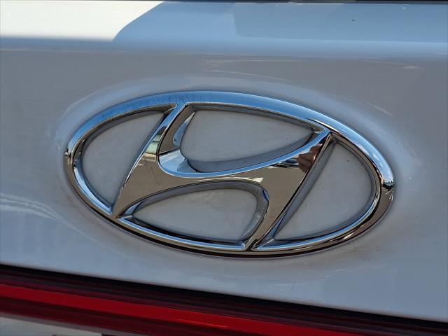 2023 Hyundai Santa Fe - $29,800