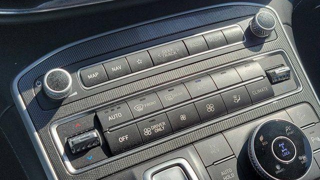 2023 Hyundai SANTA FE Plug-In Hybrid Limited