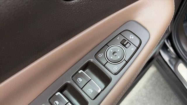 2023 Hyundai SANTA FE Plug-In Hybrid Limited