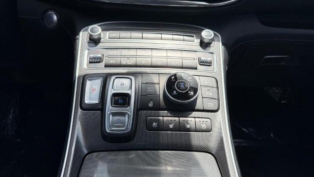2023 Hyundai SANTA FE Plug-In Hybrid Limited