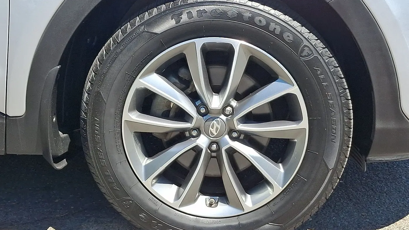 2019 Hyundai SANTA FE XL SE