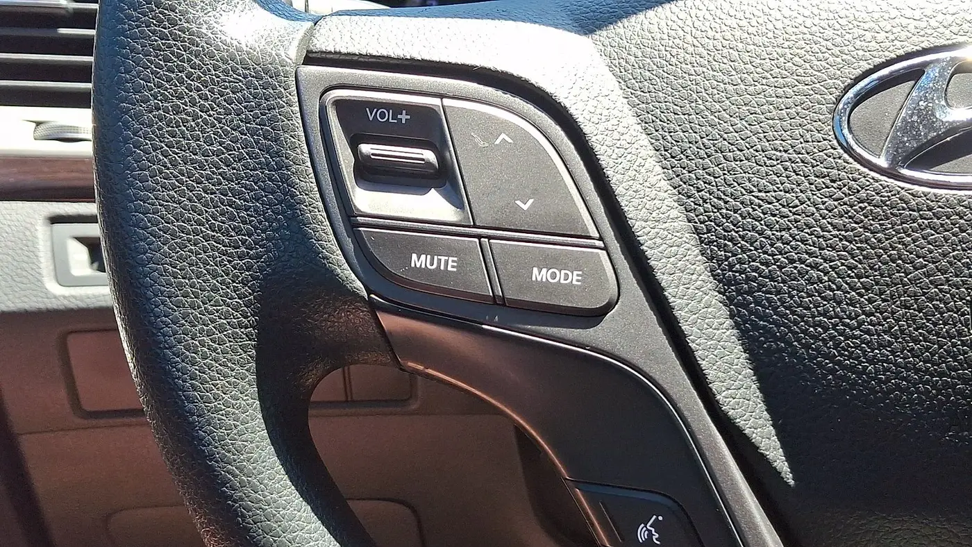 2019 Hyundai SANTA FE XL SE
