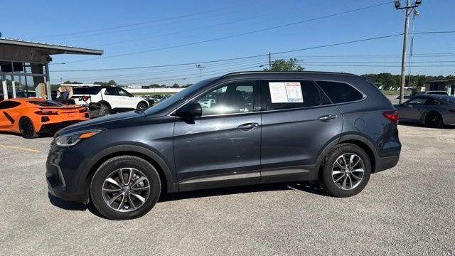 2017 Hyundai SANTA FE SE