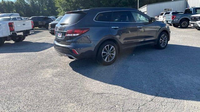 2017 Hyundai SANTA FE SE
