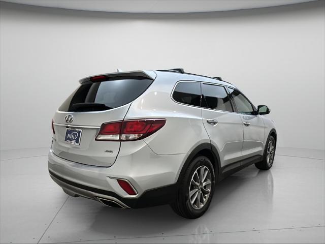 2017 Hyundai Santa Fe - $14,500