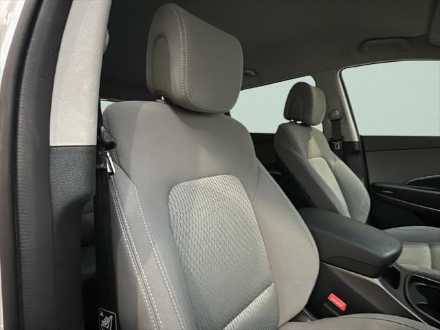 2017 Hyundai Santa Fe - $14,500