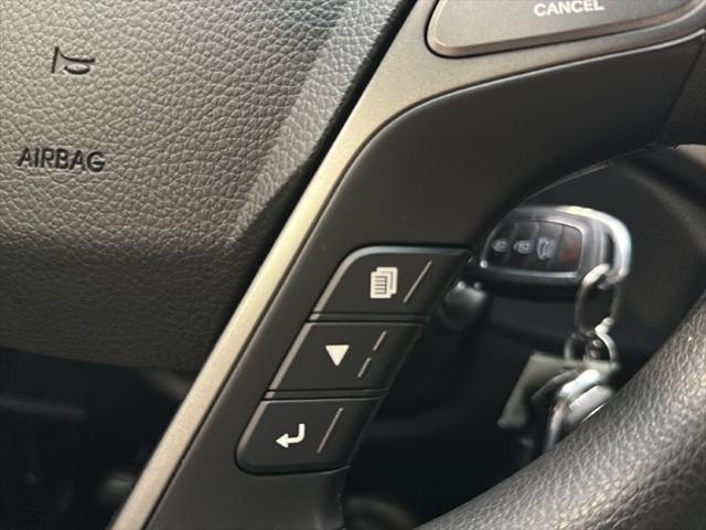 2017 Hyundai Santa Fe - $14,500