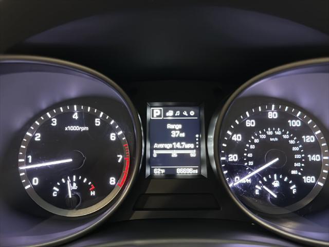 2017 Hyundai Santa Fe - $14,500