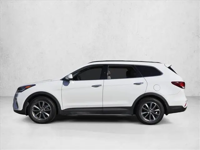 2018 Hyundai Santa Fe - $15,486