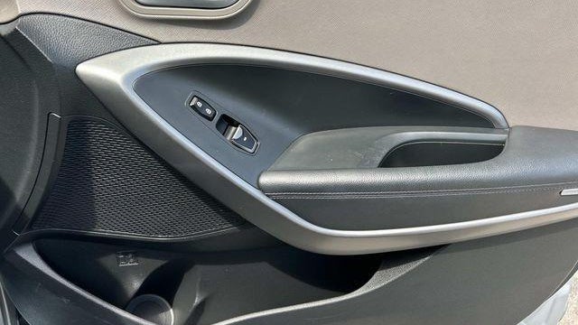 2014 Hyundai SANTA FE GLS