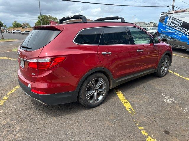2015 Hyundai Santa Fe - $17,995